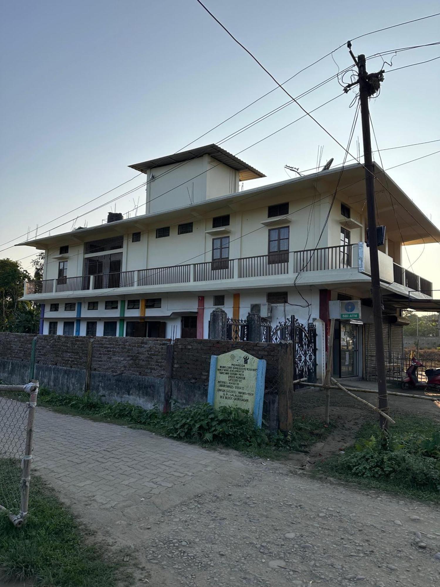 Protibha Homestay Sivasagar エクステリア 写真