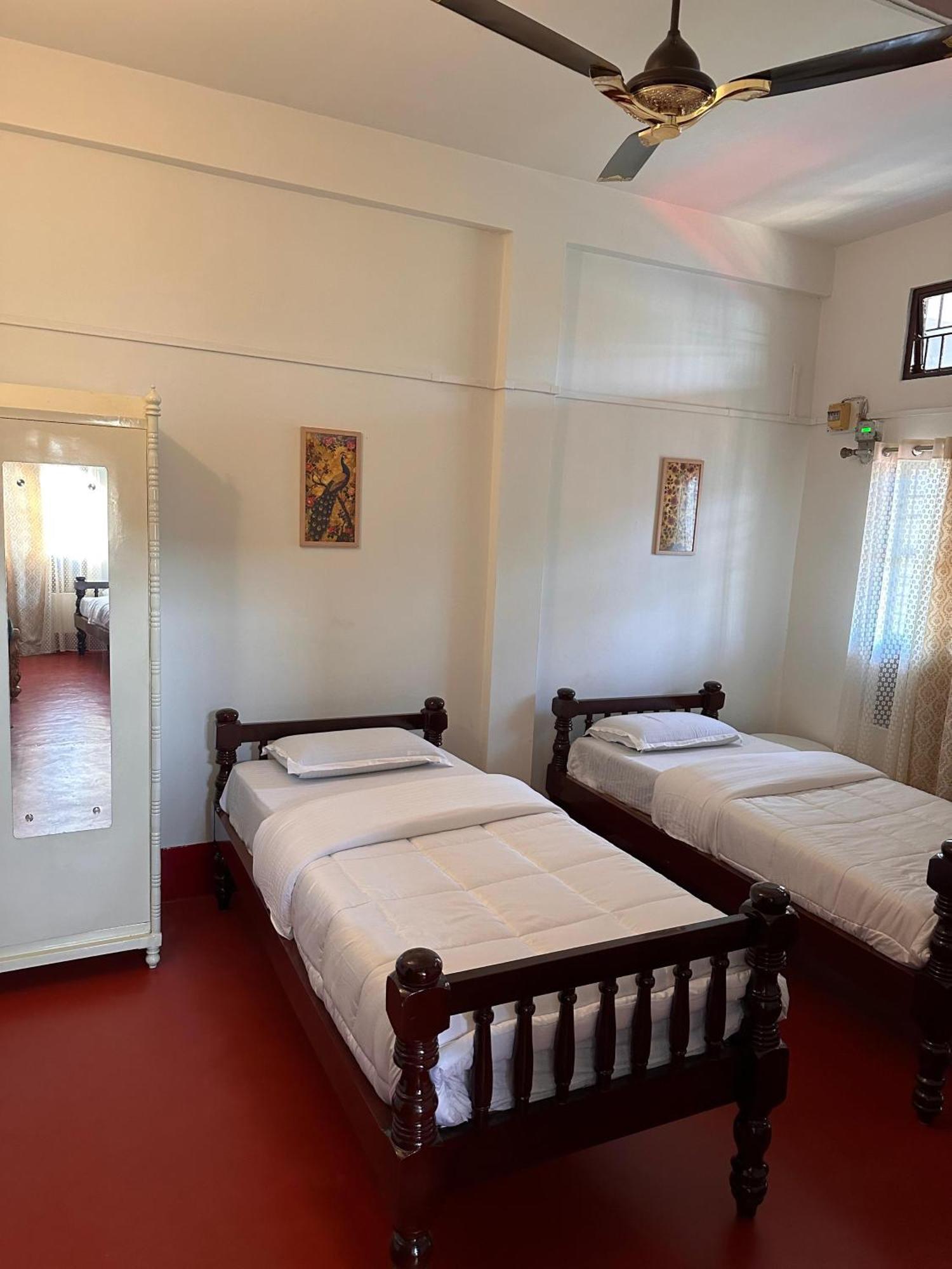 Protibha Homestay Sivasagar エクステリア 写真