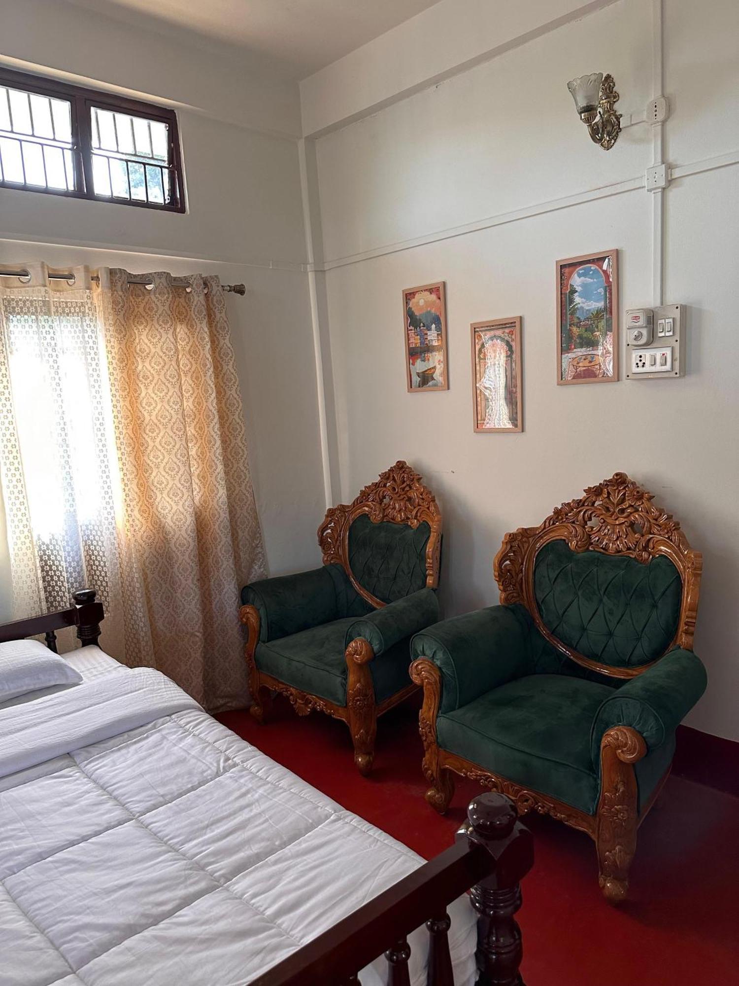 Protibha Homestay Sivasagar エクステリア 写真