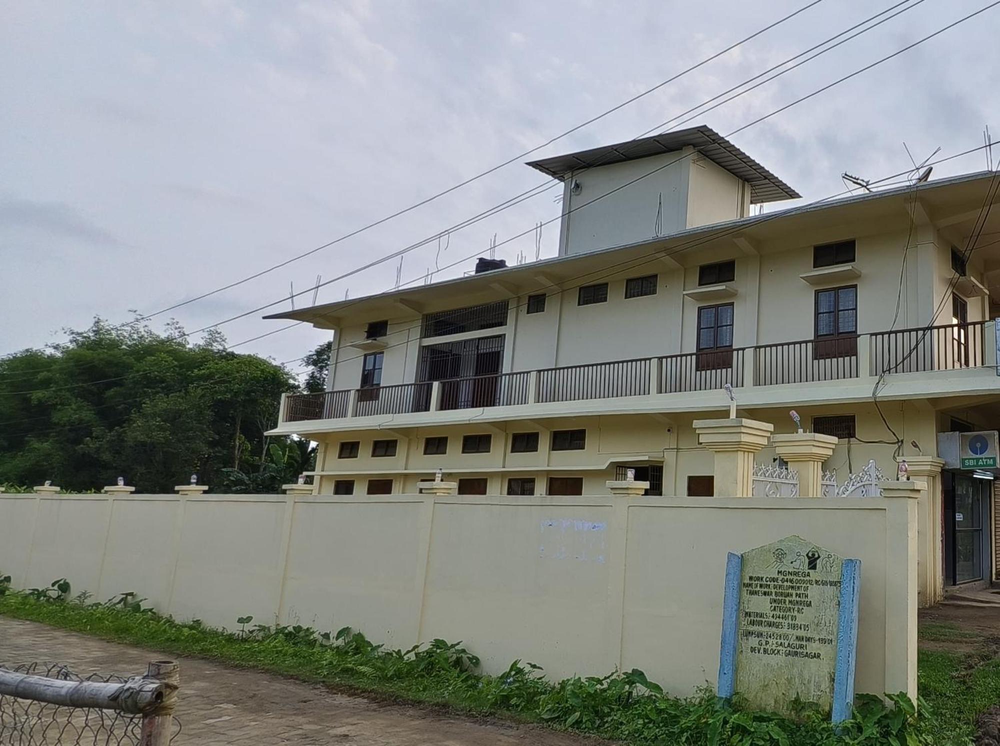 Protibha Homestay Sivasagar エクステリア 写真